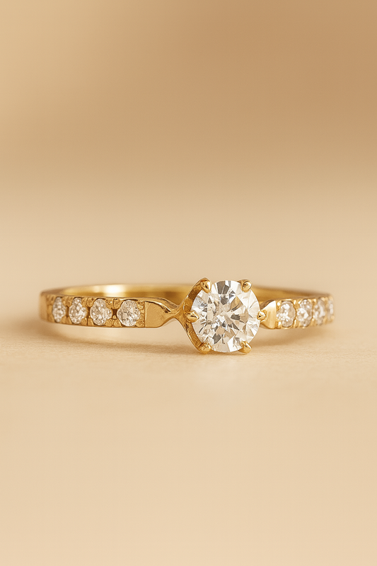 anillo-compromiso-solitario-oro-amarillo-18k-diamantes-rose-joyas